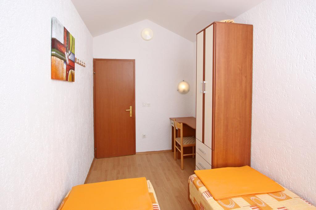 Apartments And Rooms Vesna Novalja Rom bilde